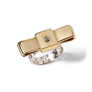 Marc by Marc Jacobs bow ring